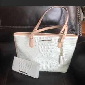 Stunning Brahmin bag and wallet!!!